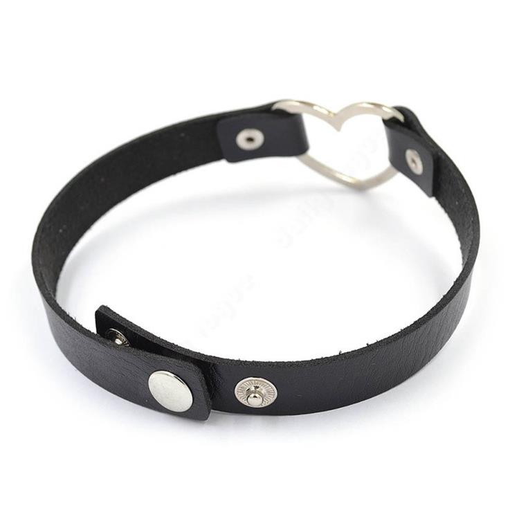 Heart Studded Choker Necklace - AESTHEDEX