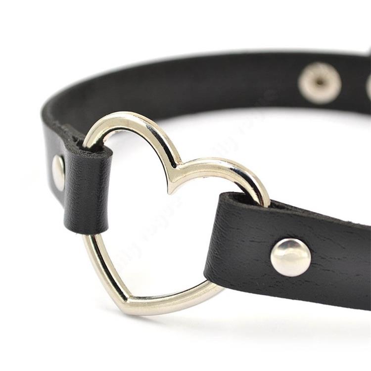 Heart Studded Choker Necklace - AESTHEDEX