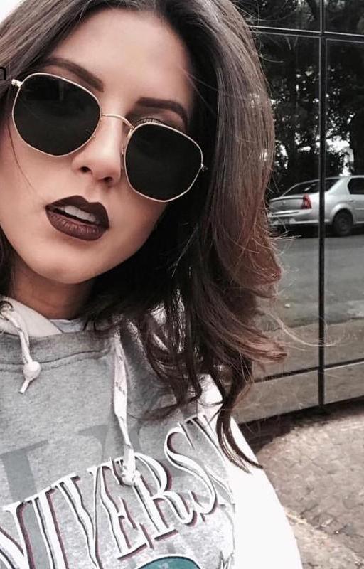 Square Sunglasses - AESTHEDEX