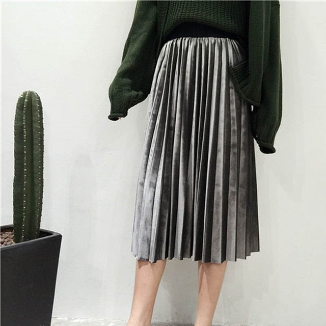 Metallic Pleated Midi Skirt