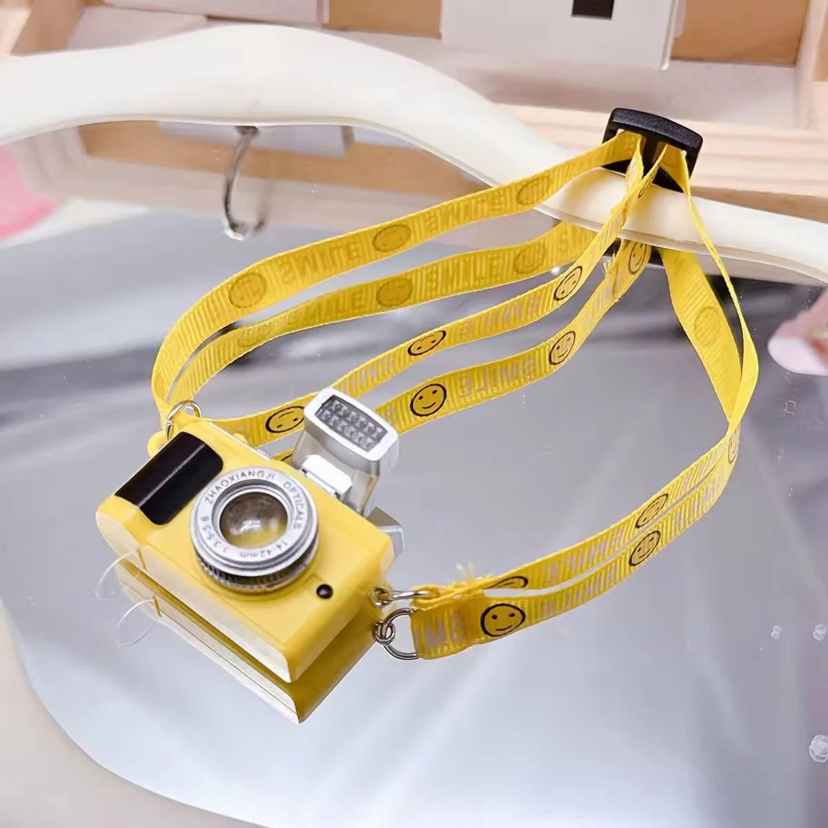 Miniature Smile Camera Doll Accessory