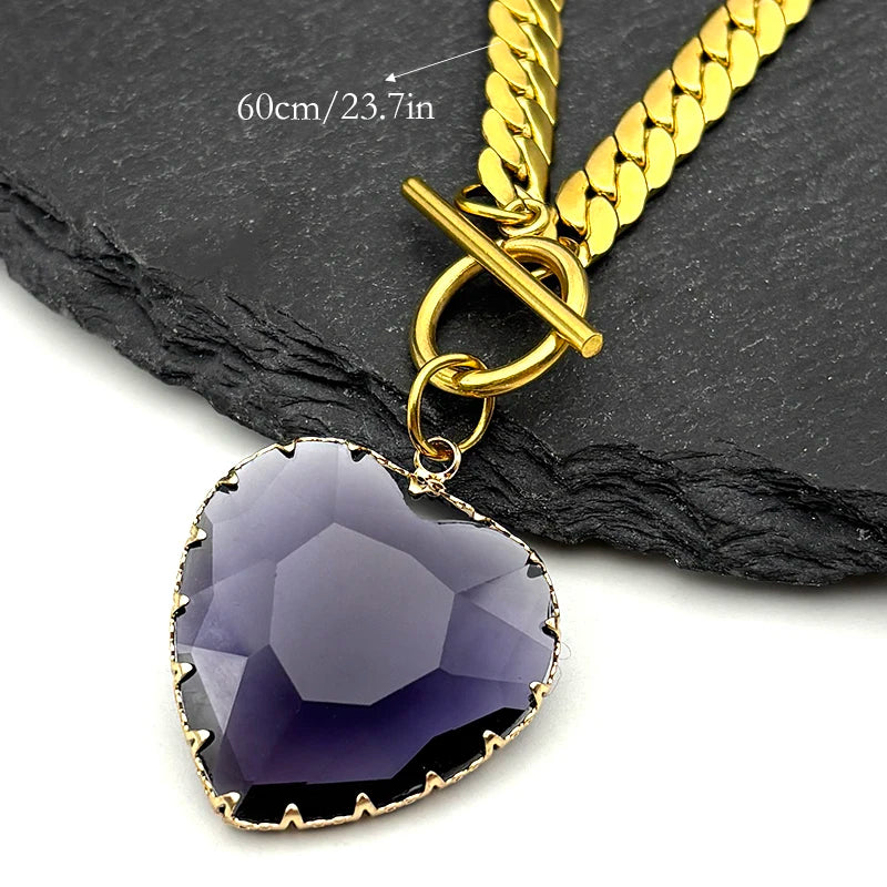 Lovely Faja Gothic Heart Pendant Necklace